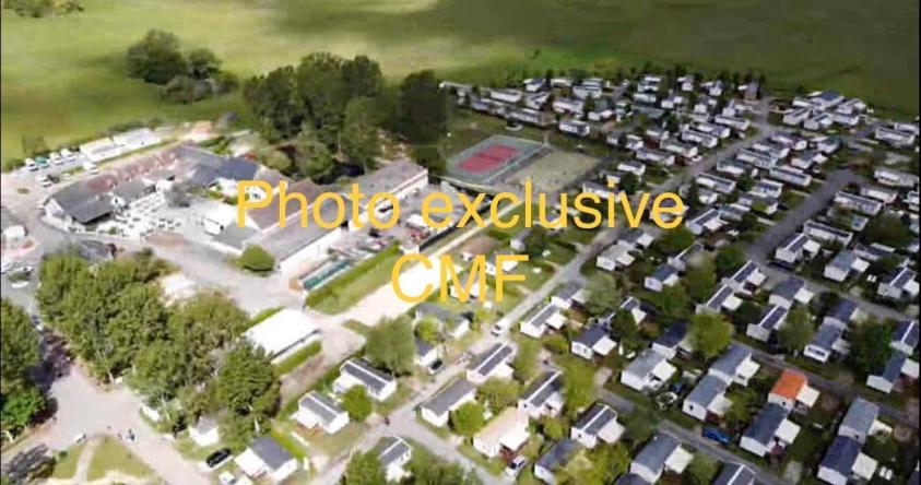 Camping -Domaine De Dugny Hotel Onzain Ngoại thất bức ảnh